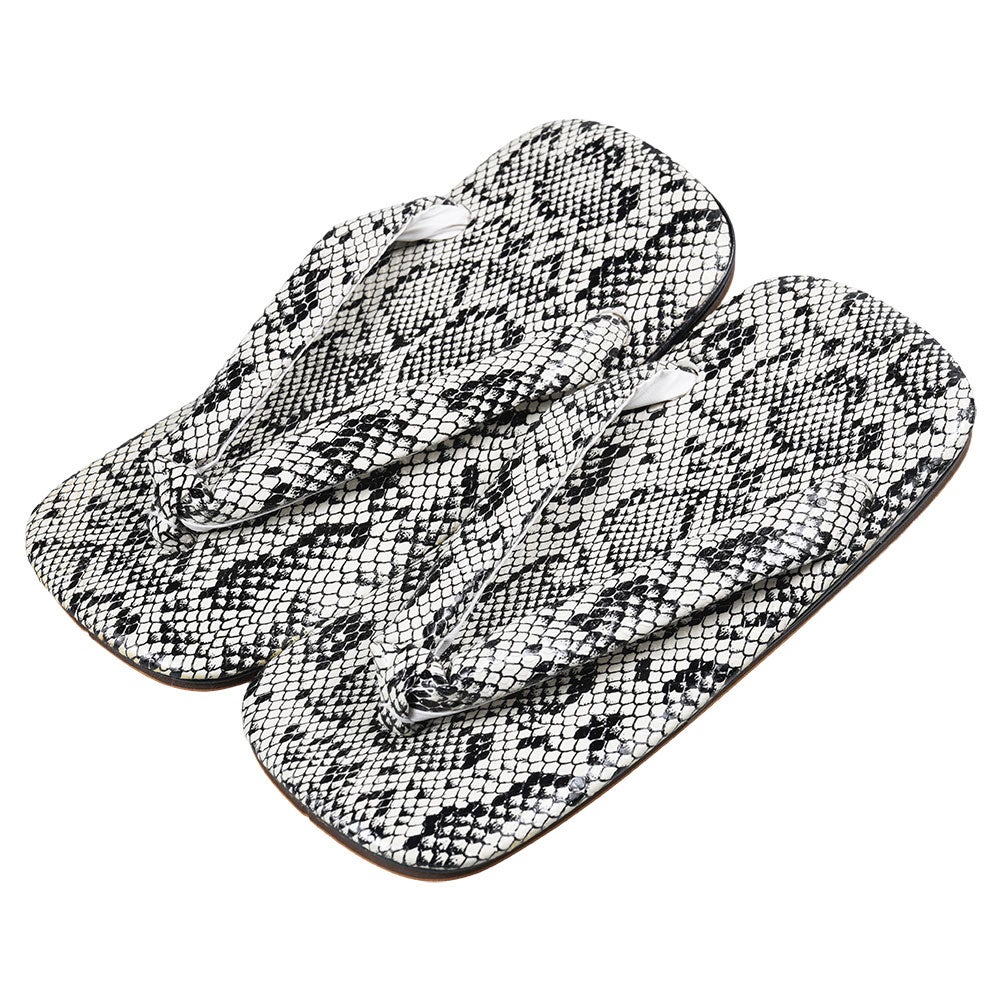 オールヘビ柄ビニール雪駄　白　雪駄底金具付き　SSサイズ